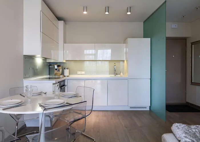 Sea Whisper Apartman *